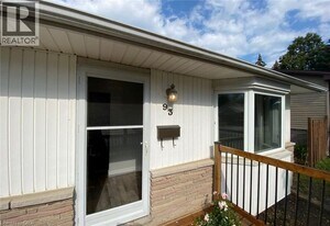 93 Glenroy Rd in London, ON - Building Photo