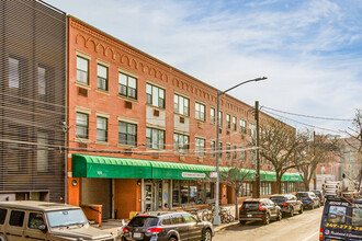 109 Union St in Brooklyn, NY - Building Photo - Building Photo