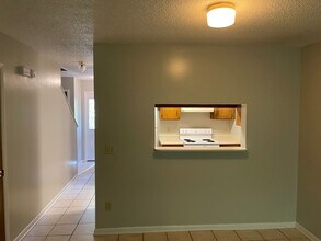 214 Candlebrook Dr in Enterprise, AL - Building Photo - Building Photo