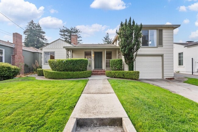 301 22nd Ave in San Mateo, CA - Building Photo - Building Photo
