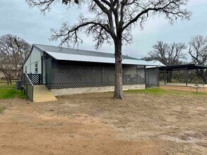 3410 Cactus in Kingsland, TX - Building Photo - Building Photo