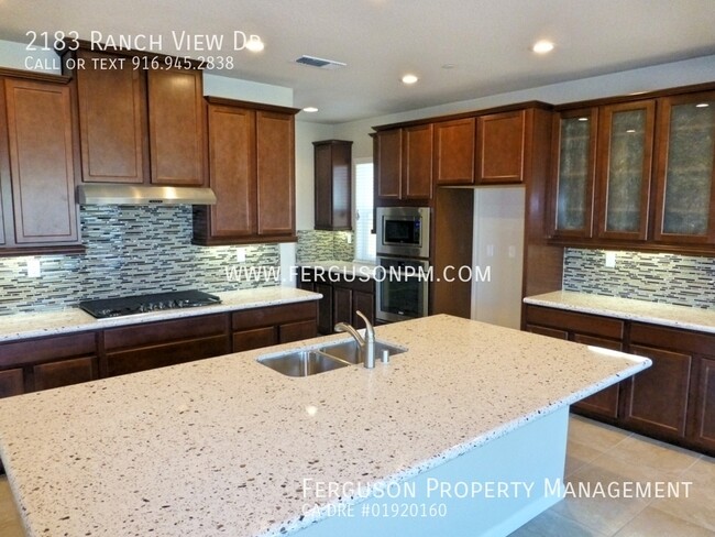 2183 Ranch View Dr in Rocklin, CA - Foto de edificio - Building Photo