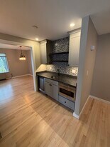 18 Ocean St, Unit 134 in South Portland, ME - Building Photo