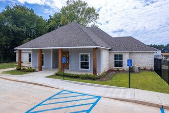 The Ascent on 80 in Haughton, LA - Foto de edificio - Building Photo