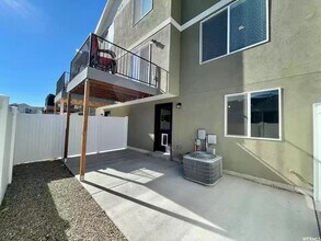 14937 S Messi St in Herriman, UT - Foto de edificio - Building Photo