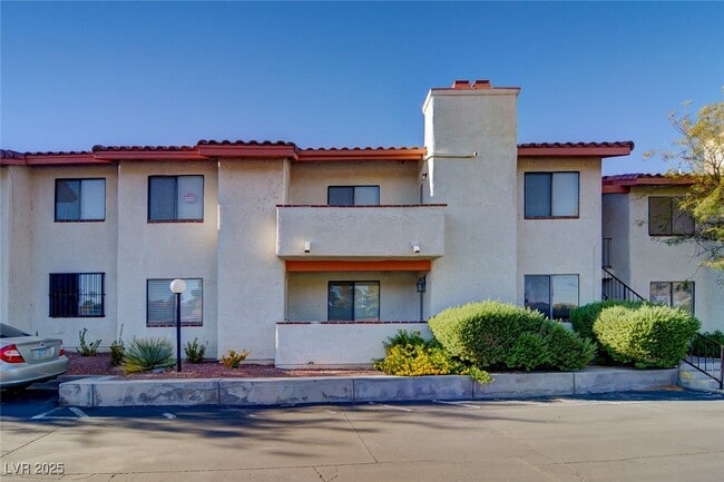 property at 1701 E Katie Ave