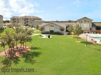 Lakeline Apartments photo'