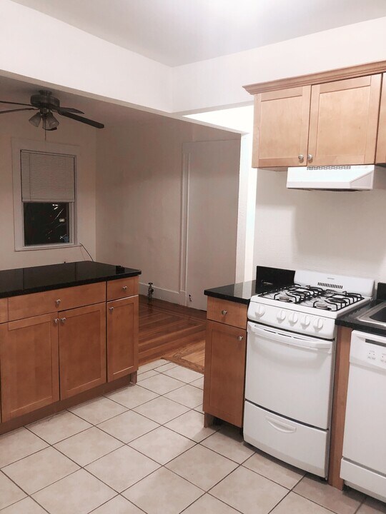 14 Alberta Ter, Unit 6-3 in Cambridge, MA - Building Photo