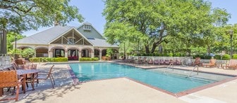 Legacy at Western Oaks Apartments