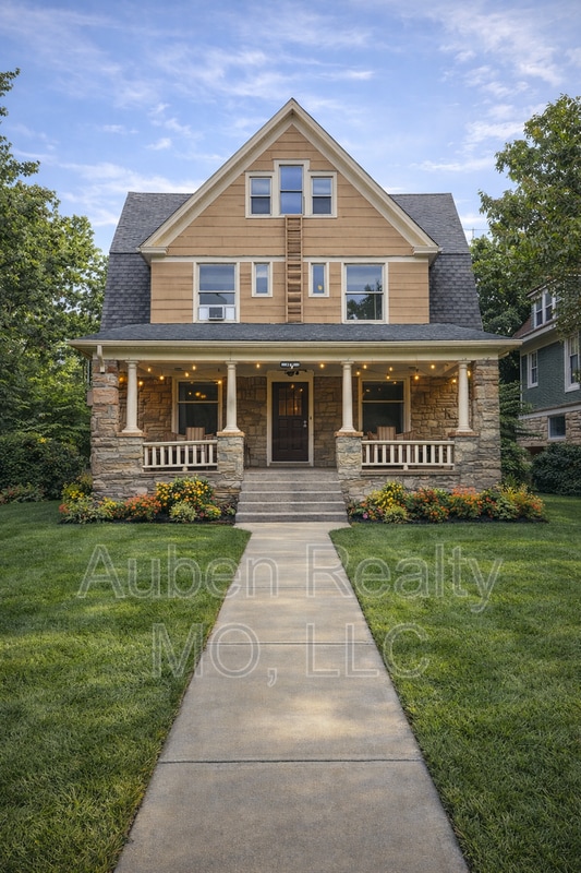 property at 3825 Walnut St