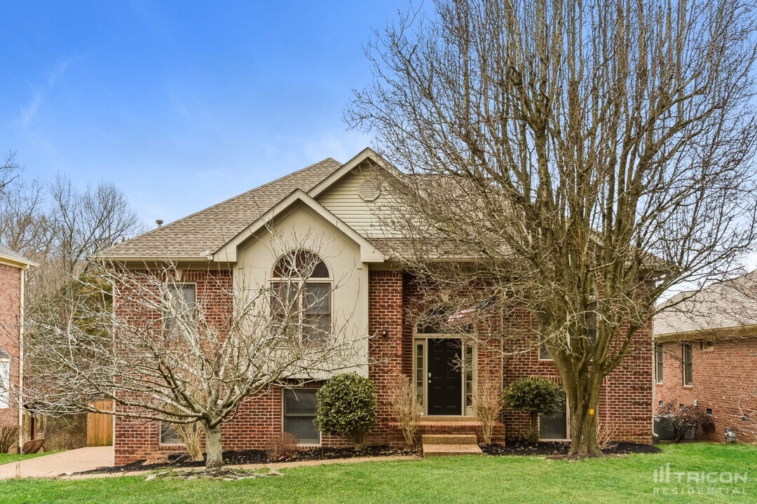 4932 Tulip Grove Ln in Nashville, TN - Building Photo
