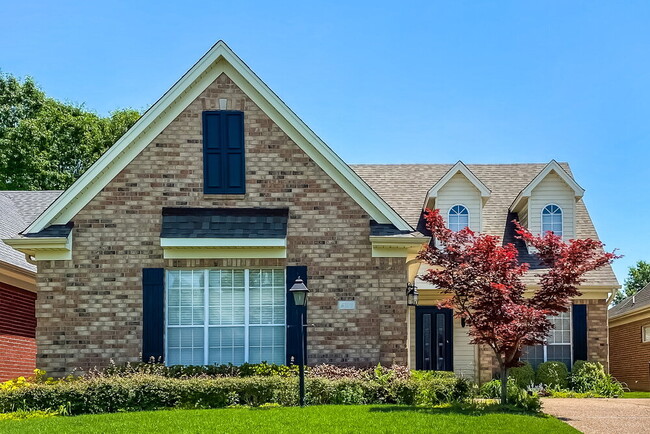 property at 4508 Westminister Cir