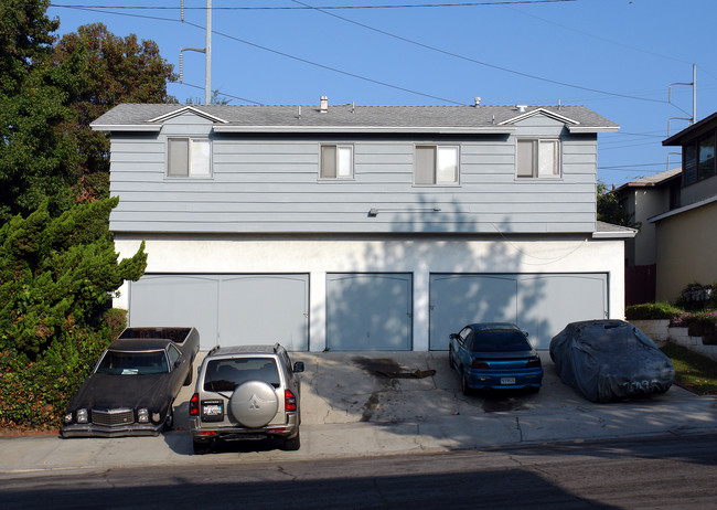 915 Glenway Dr in Inglewood, CA - Building Photo - Building Photo