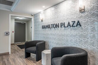 Hamilton Plaza in Madison, WI - Building Photo - Lobby