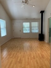 4057 Alta Vista Ave in Santa Rosa, CA - Building Photo - Building Photo