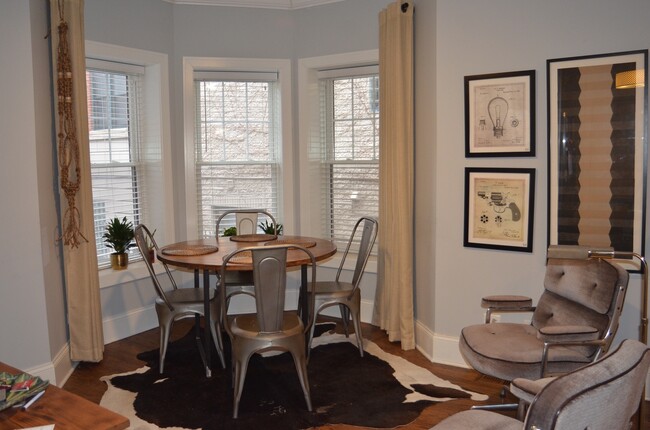 property at 735 W Belmont Ave