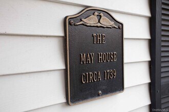 49925 Main Rd in Southold, NY - Building Photo - Building Photo