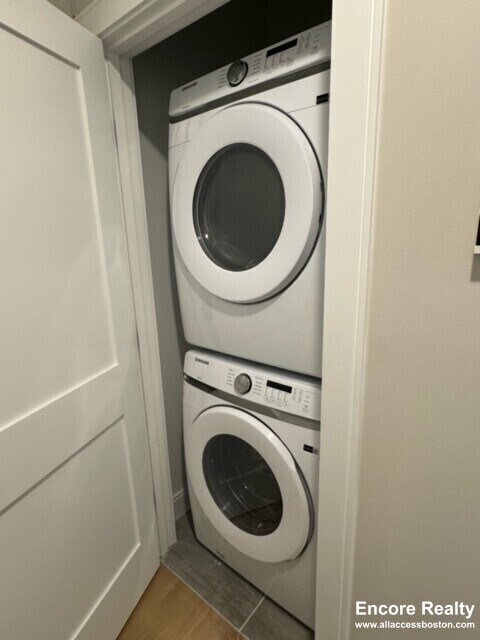 22 Everett St, Unit 157-303 in Boston, MA - Building Photo - Building Photo