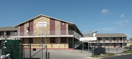 Kensington Apartments in Austin, TX - Building Photo - Building Photo