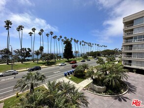 515 Ocean Ave in Santa Monica, CA - Building Photo - Building Photo