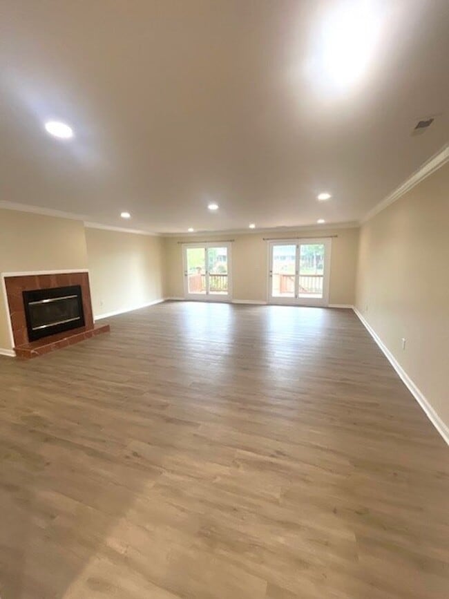 14412 Paddington Ct in Solomons, MD - Building Photo - Building Photo