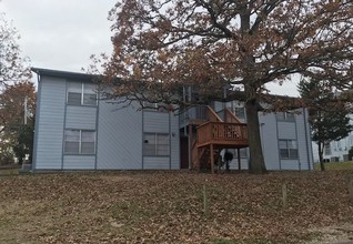 Cedar Crest Apartments in Tahlequah, OK - Foto de edificio - Other