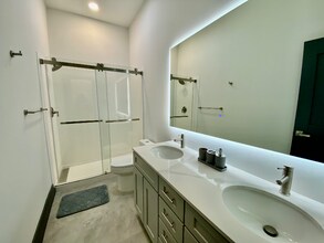 116 E Randolph Ave, Unit 204 in Enid, OK - Building Photo - Building Photo