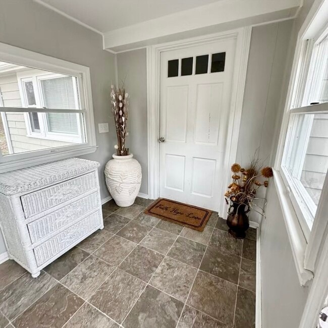 29 Fresh Pond Cir in Plymouth, MA - Building Photo - Building Photo