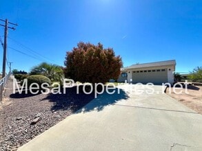 18387 Seaforth St in Hesperia, CA - Building Photo - Building Photo