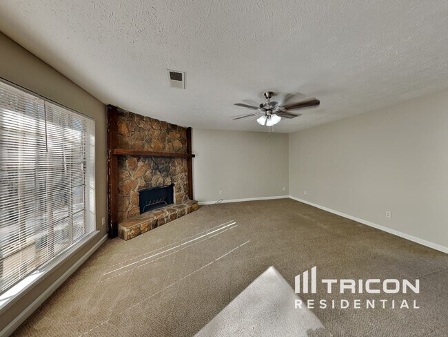 3997 Cripple Creek Dr in Kennesaw, GA - Building Photo - Building Photo