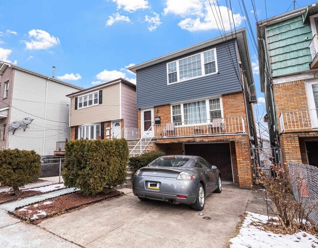 290 RANDOLPH Ave in Jersey City, NJ - Building Photo - Building Photo