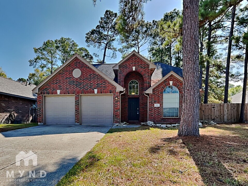 7606 Bronze Trail Dr in Humble, TX - Foto de edificio