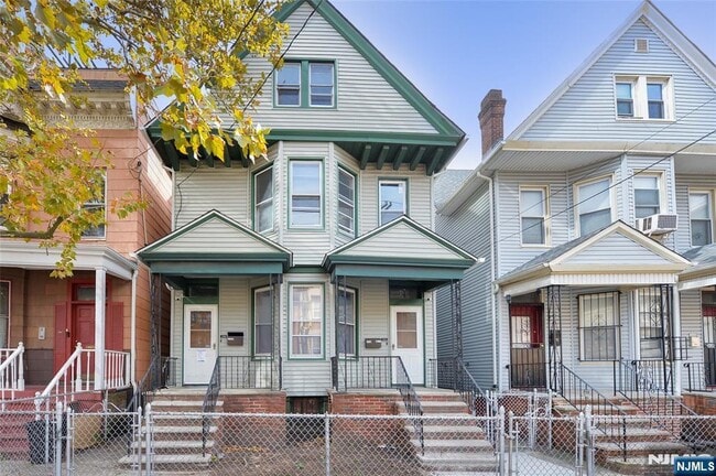 property at 124 Tuers Ave