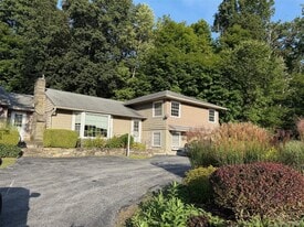 71 Arthursburg Rd in Lagrangeville, NY - Building Photo
