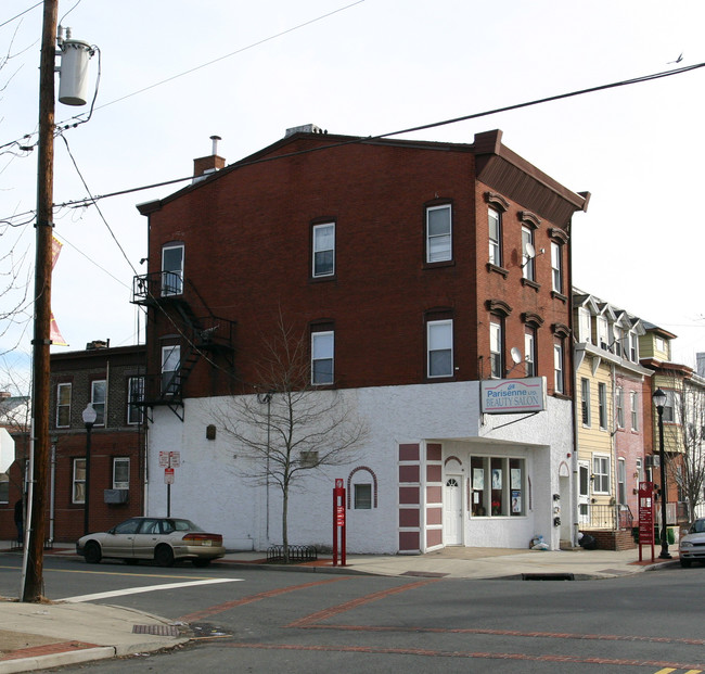 900 S Clinton Ave in Trenton, NJ - Building Photo - Building Photo