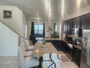 12609 Salomon Cove Dr in Windermere, FL - Building Photo - Building Photo