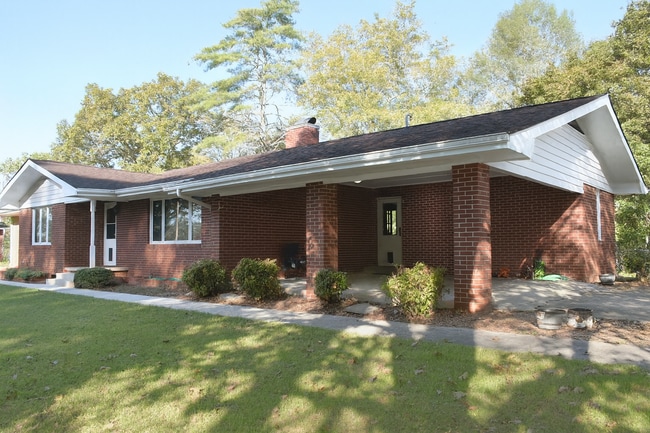 property at 959 Pleasant Valley Rd