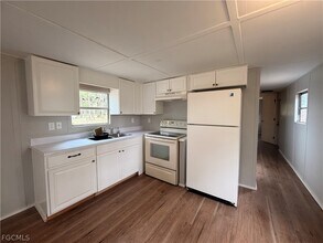 7647 Ebson Dr in North Fort Myers, FL - Building Photo - Building Photo