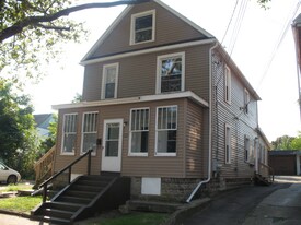 545 E 22nd St, Unit 3 in Erie, PA - Building Photo