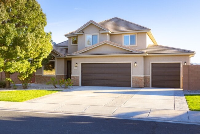 property at 2146 E 2540 S