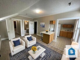 818 N Corona St in Colorado Springs, CO - Building Photo