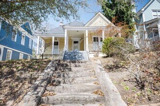 979 Highland Terrace in Macon, GA - Building Photo - Building Photo