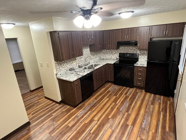 property at 3197 Cedar Grove Pl S