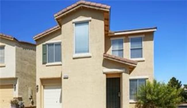 property at 2076 Pillar Pointe St