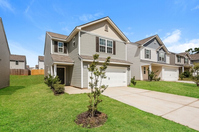 2233 Southlea Dr in Inman, SC - Building Photo - Building Photo