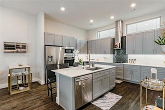 4222 Roseland Ave in Dallas, TX - Building Photo - Building Photo