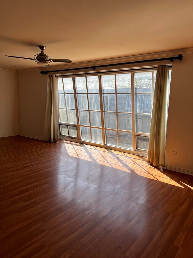 1014 E Osborn Rd, Unit E in Phoenix, AZ - Foto de edificio - Building Photo