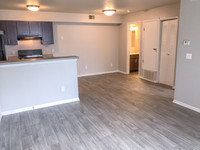 Willow Creek Apartments &amp; Townhomes photo'