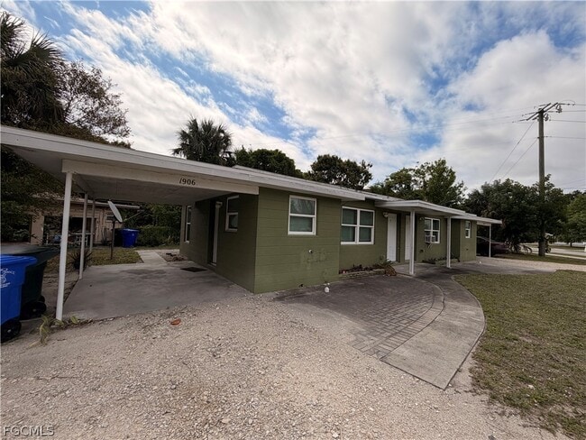 1906 Coronado Rd in Ft. Myers, FL - Building Photo - Building Photo