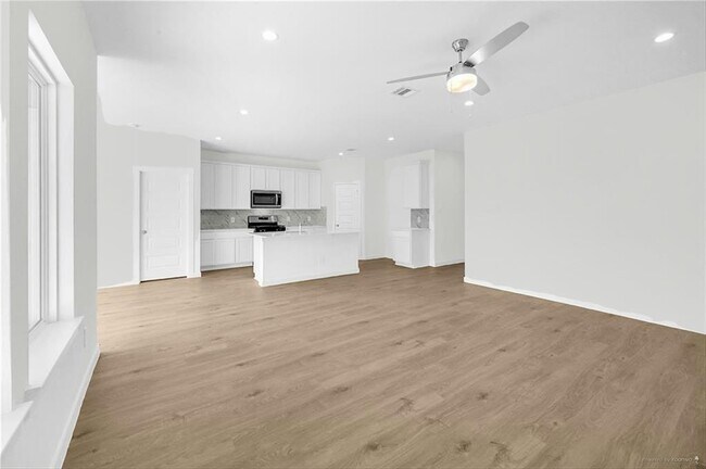 31723 Carlisle Cv Ct in Fulshear, TX - Building Photo - Building Photo